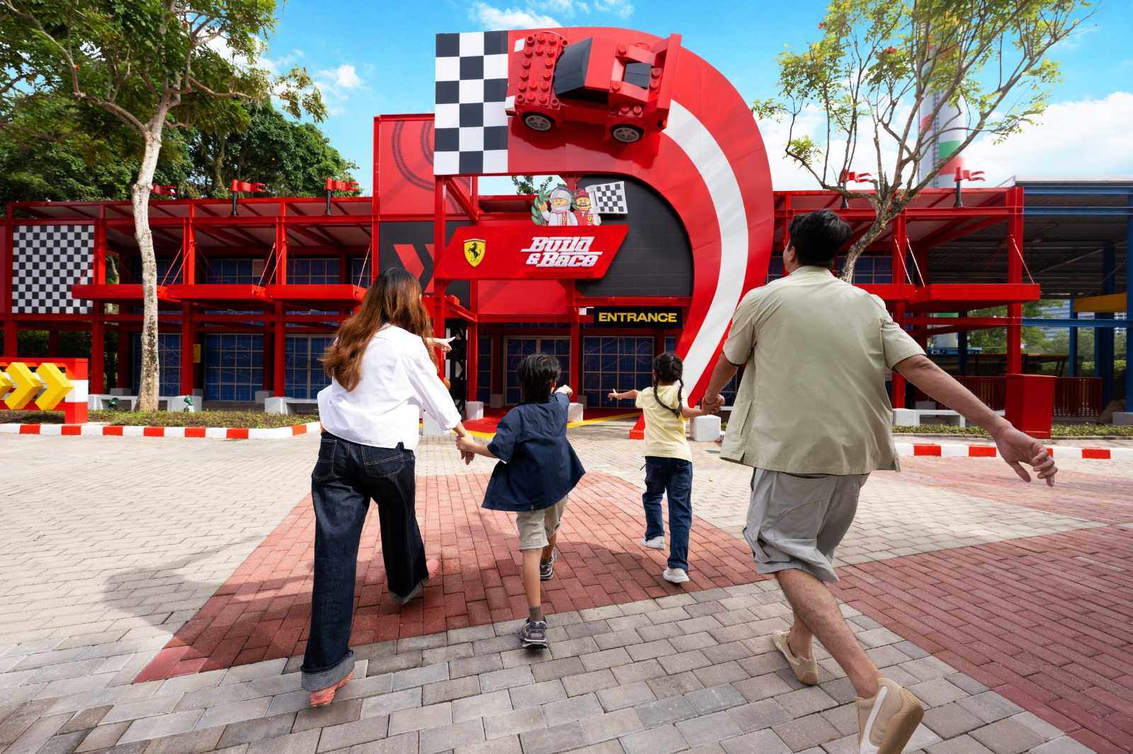 legoland Ferrari Build & Race
